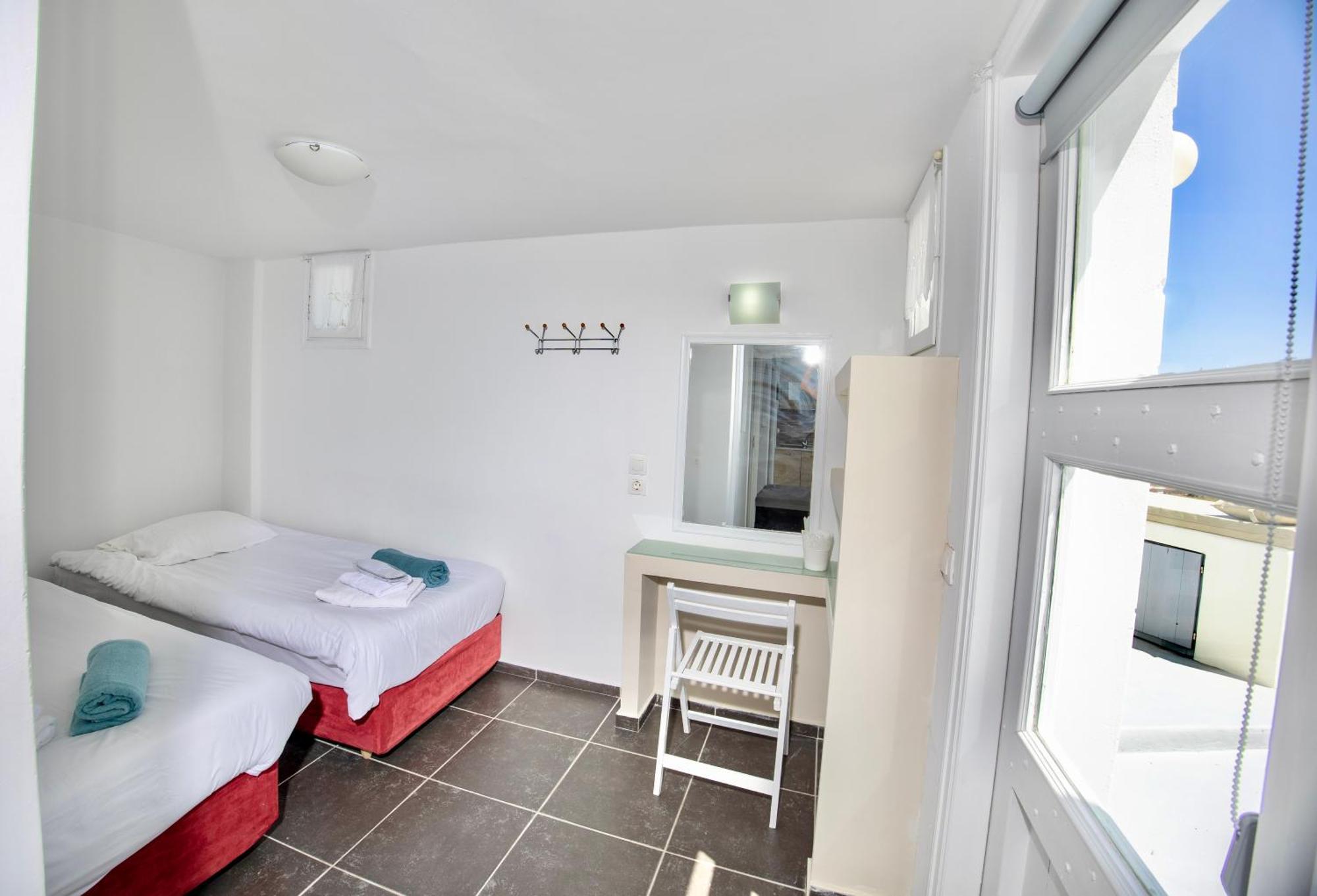 Dawn Suites Santorini Vourvoúlos 객실 사진