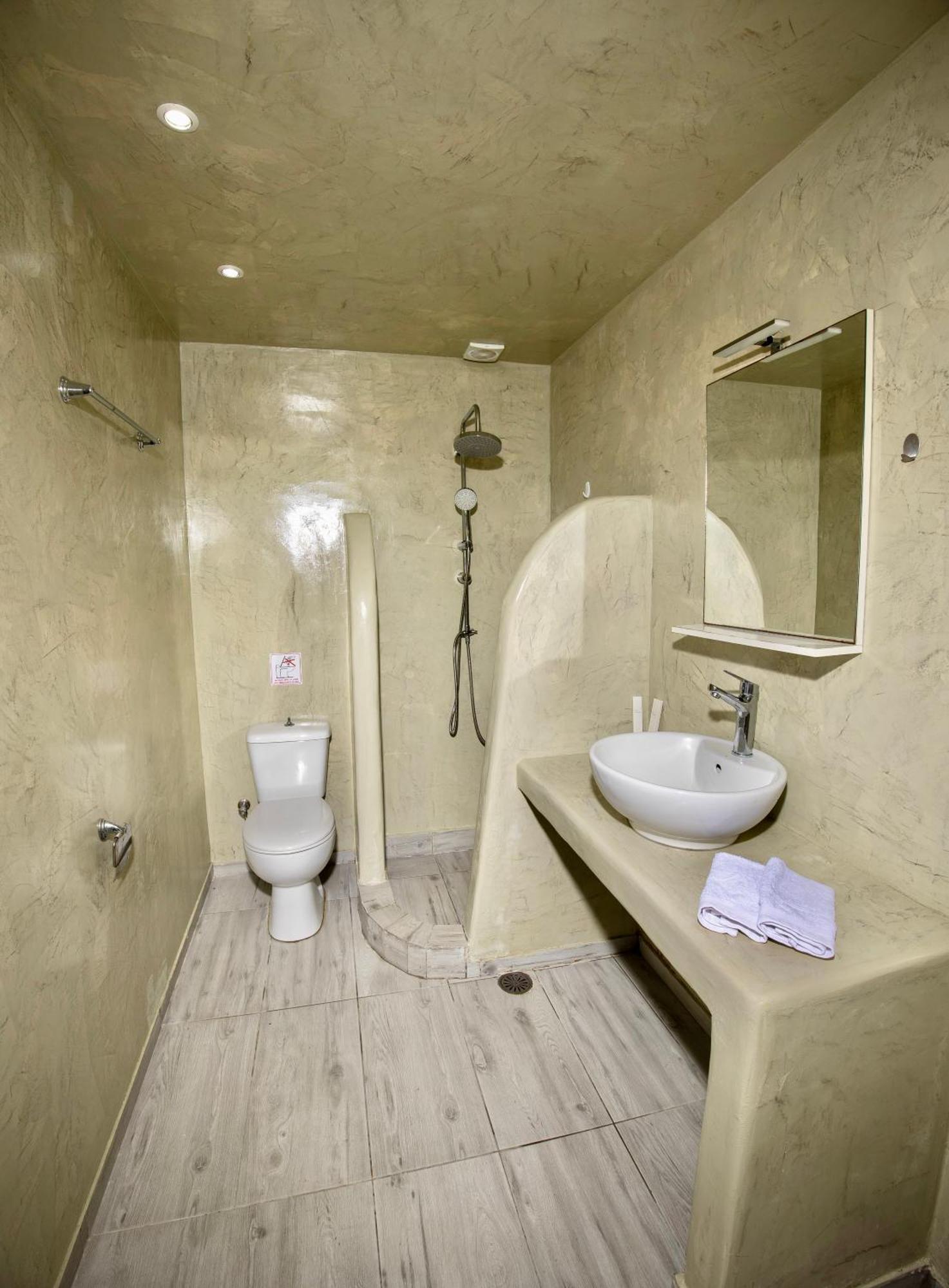 Dawn Suites Santorini Vourvoúlos 객실 사진