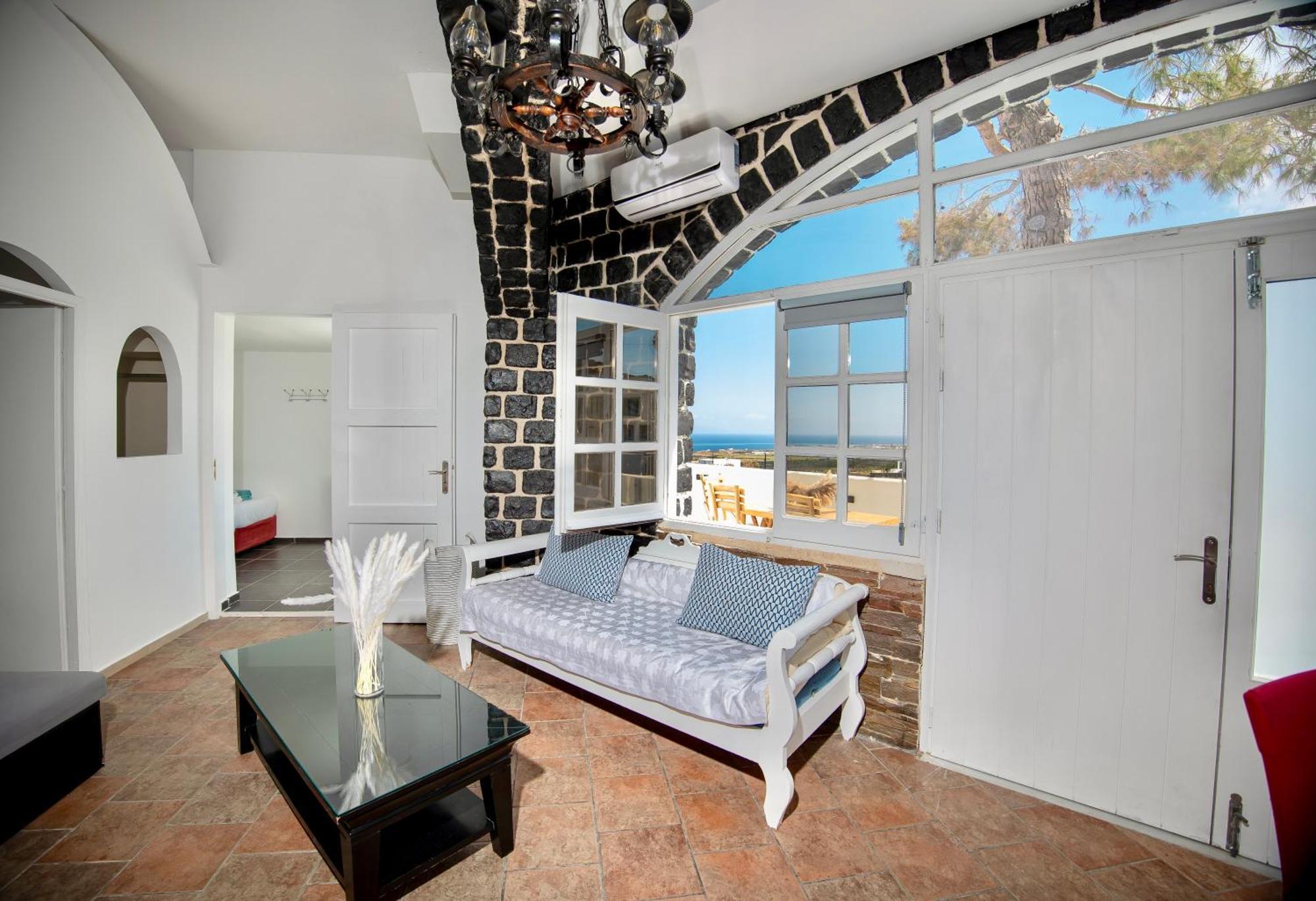 Dawn Suites Santorini Vourvoúlos 객실 사진